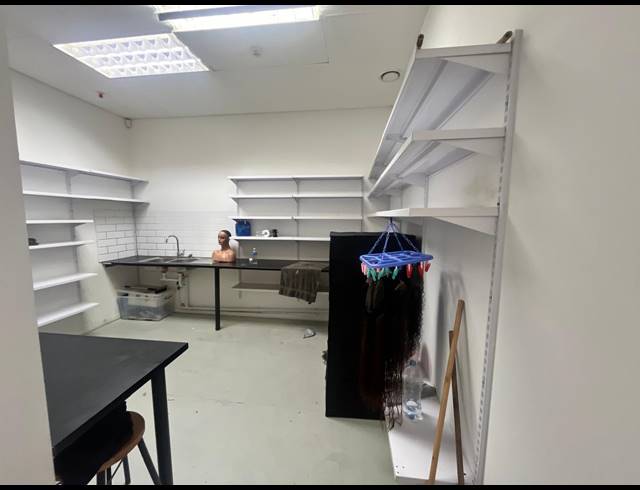 95M² BUSINESS TO LET IN CAPE TOWN CITY CENTRE